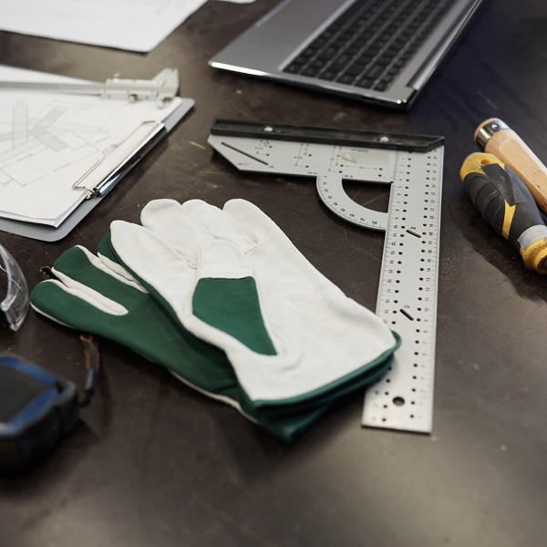 Tools and equipment for building a set