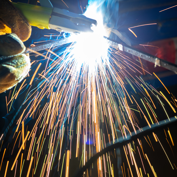 Welding metal
